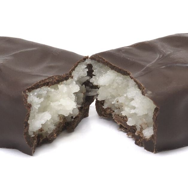Bouchée chocolat fourrée à la noix de coco